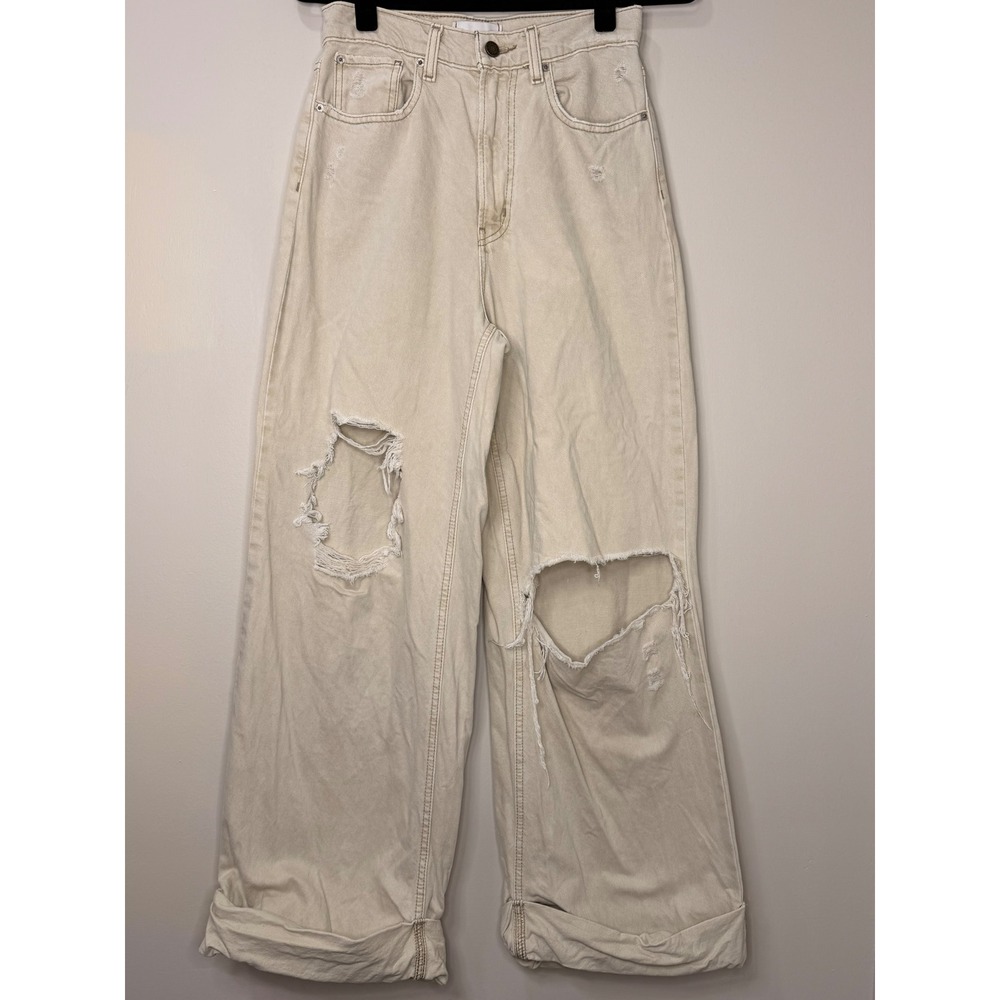 #143 BDG Skater Baggy Jeans sz. 26 waist: 28" rise: 12.5" inseam: 29" high rise